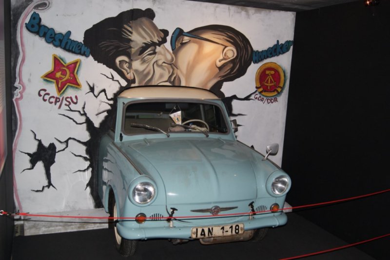 goldensixties03.jpg
