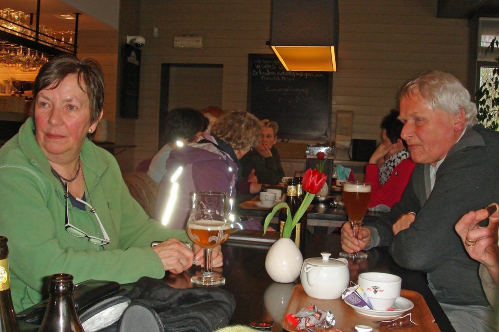 tot27midweek52.jpg