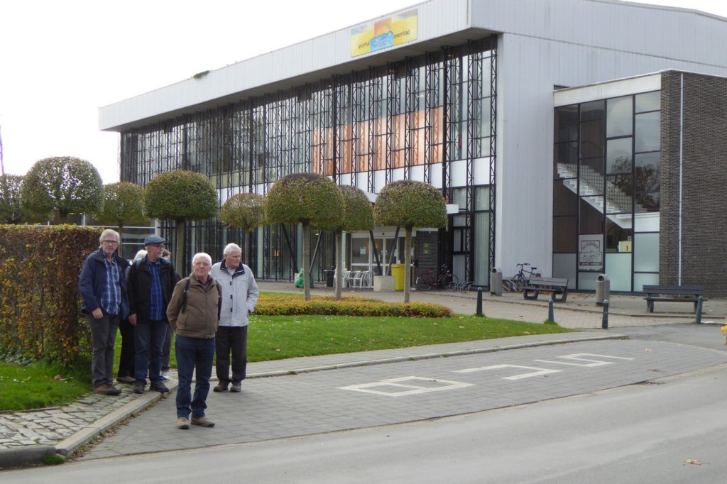 diest01.jpg