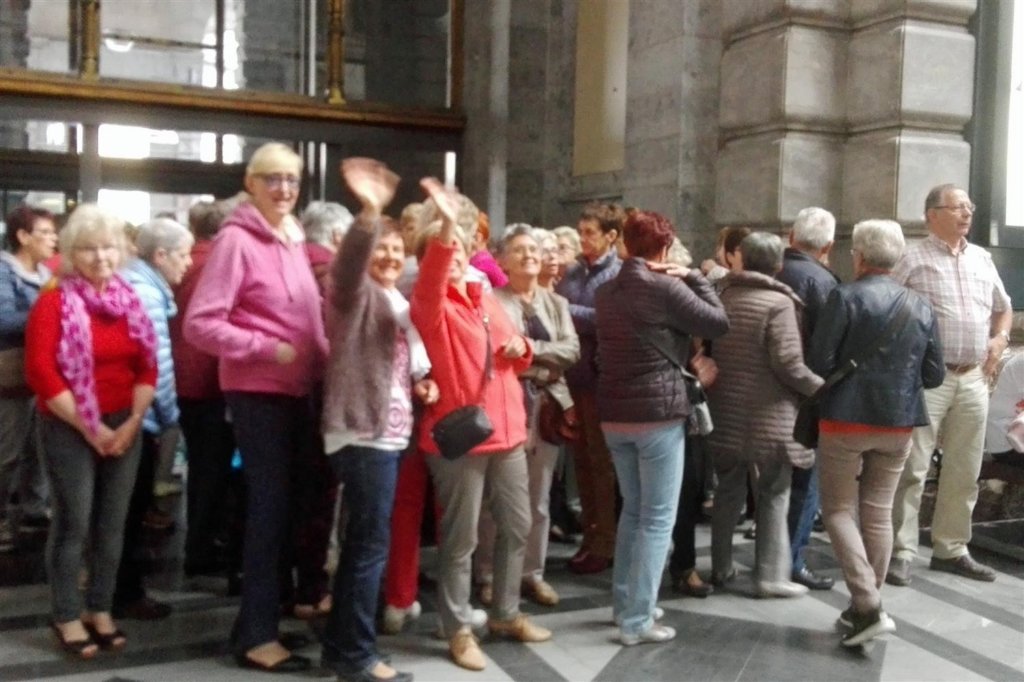 apenflashmob05.jpg